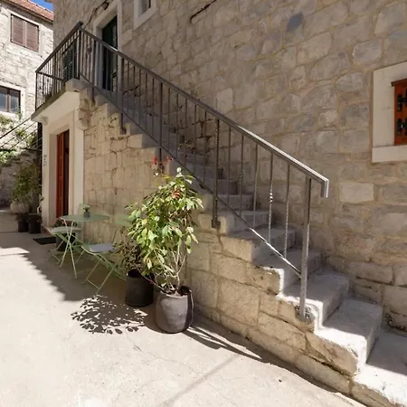 Old Town Patio Appartement