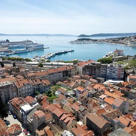 Old Town Patio Appartement