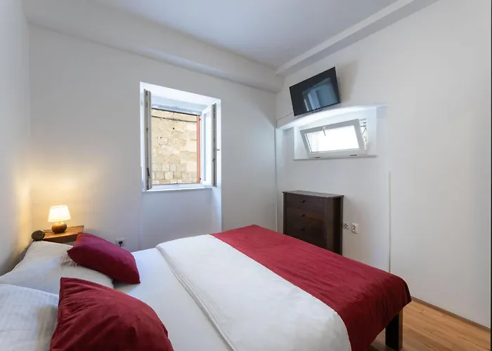 Old Town Patio Апартаменты Сплит